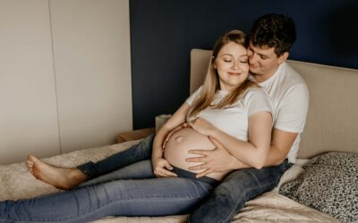Domowa sesja ciążowa